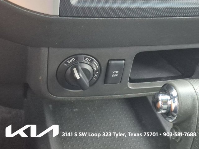 Used 2011 Nissan Xterra S AWD/4WD image 32