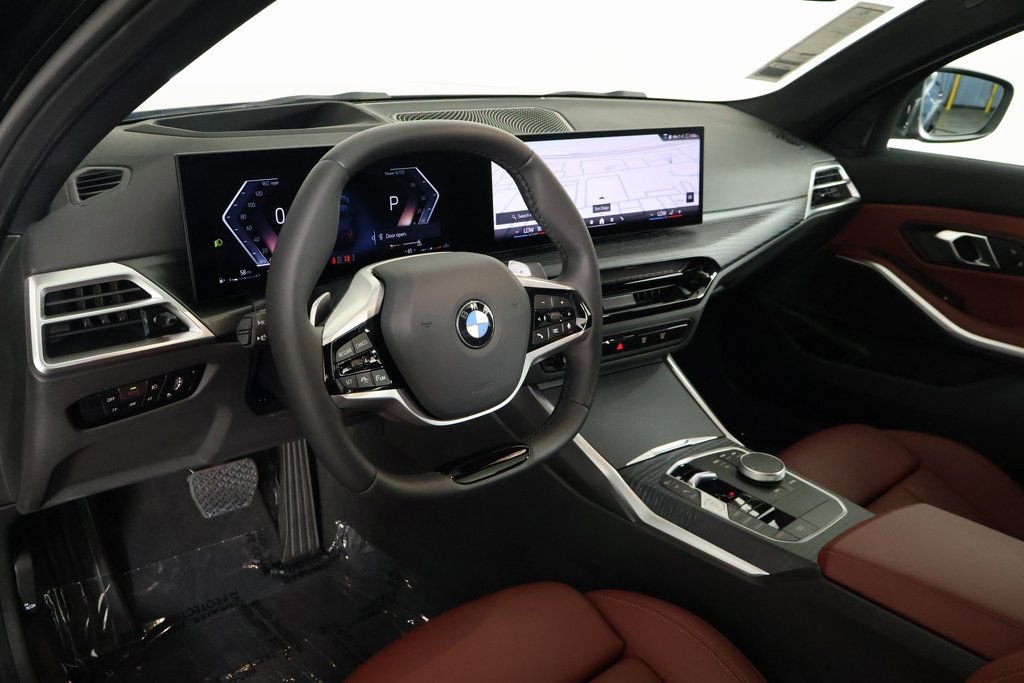 Used 2025 BMW 330i Sedan w/ Premium Package image 7