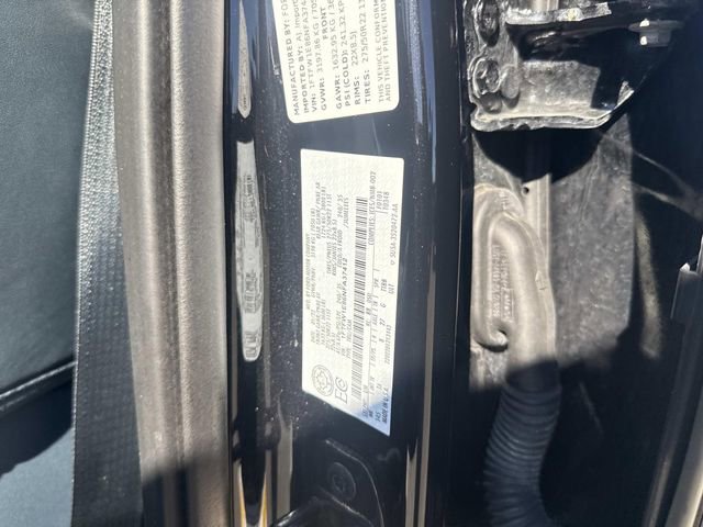 Used 2022 Ford F150 Limited image 27