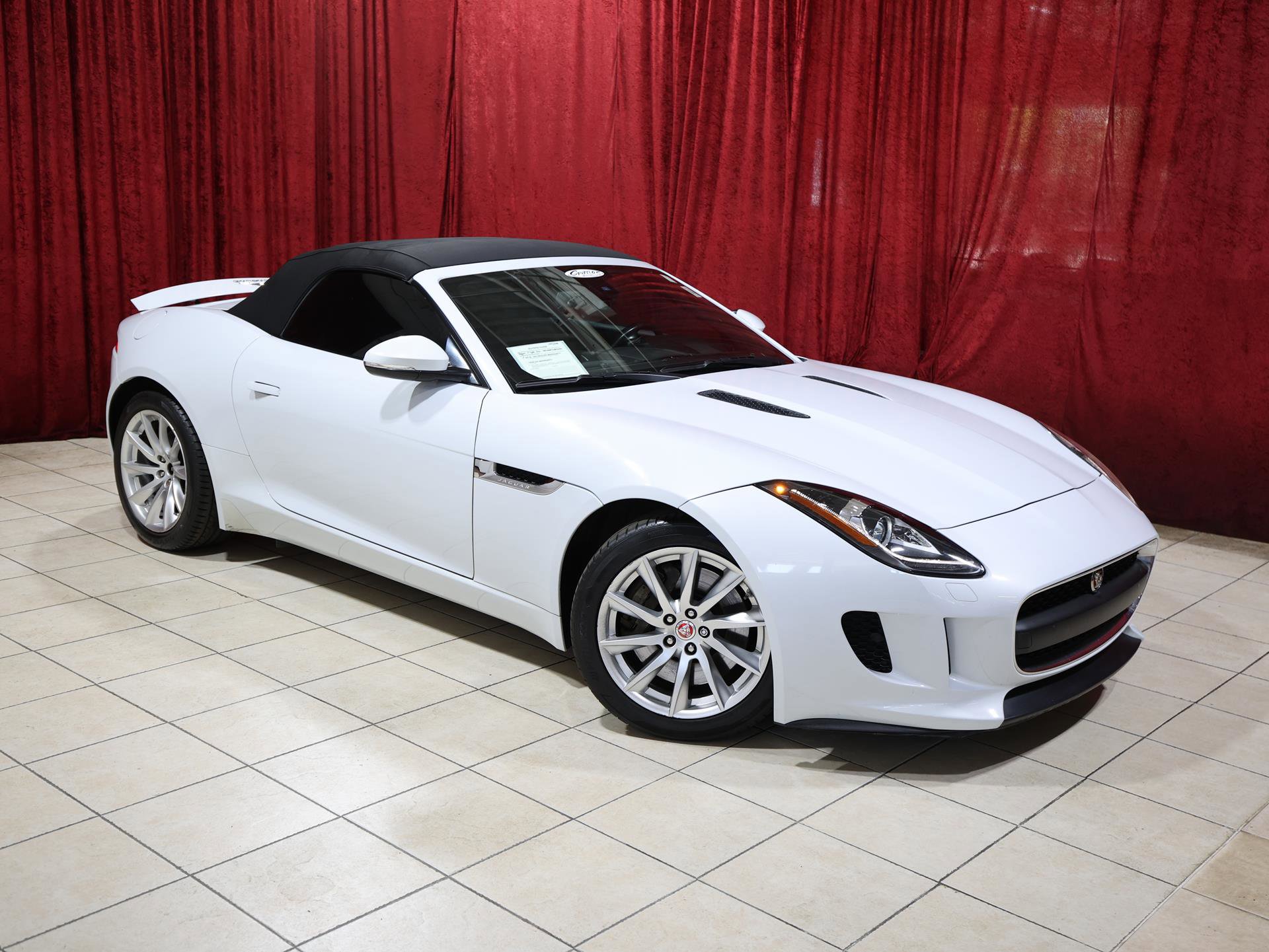 Used 2016 Jaguar F-TYPE Convertible RWD image 2