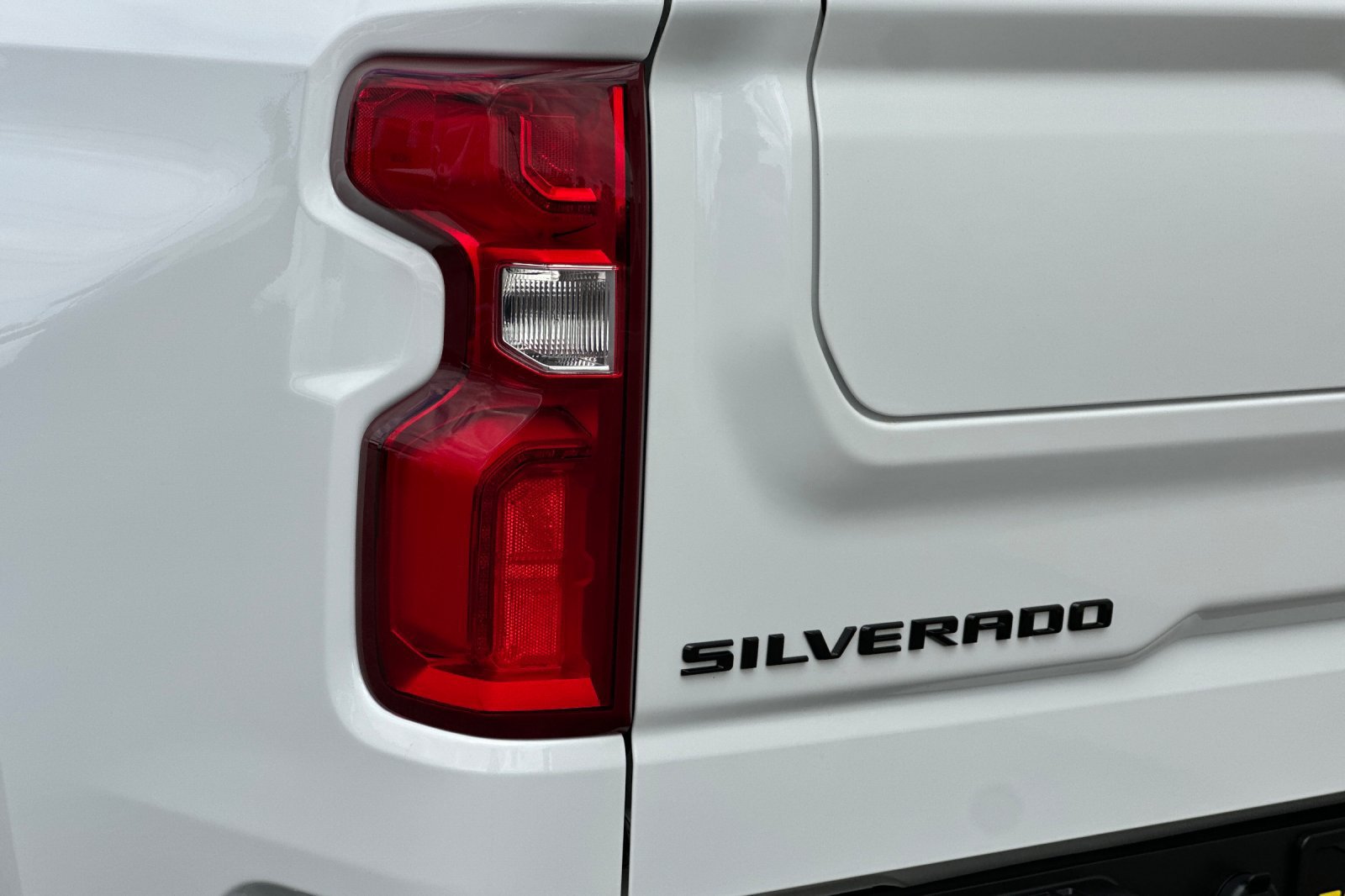 Certified 2024 Chevrolet Silverado 1500 RST w/ LPO, Dark Essentials Package RWD image 37