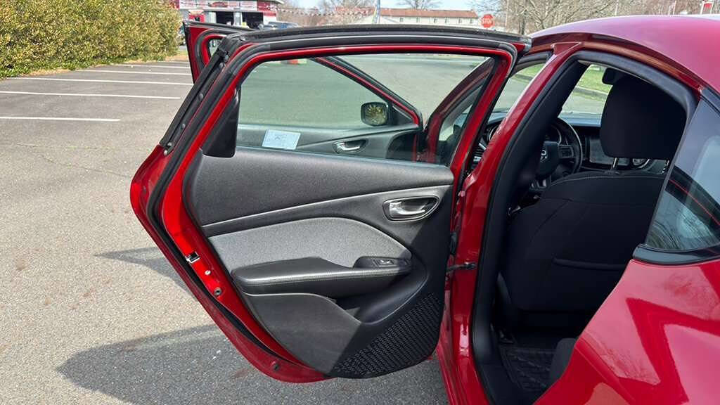 Used 2013 Dodge Dart SXT image 19