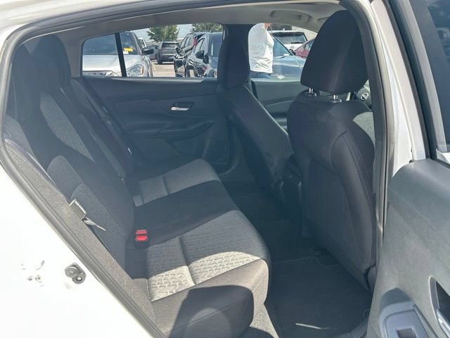 Used 2026 Nissan Sentra SV w/ SV Convenience Package FWD image 14
