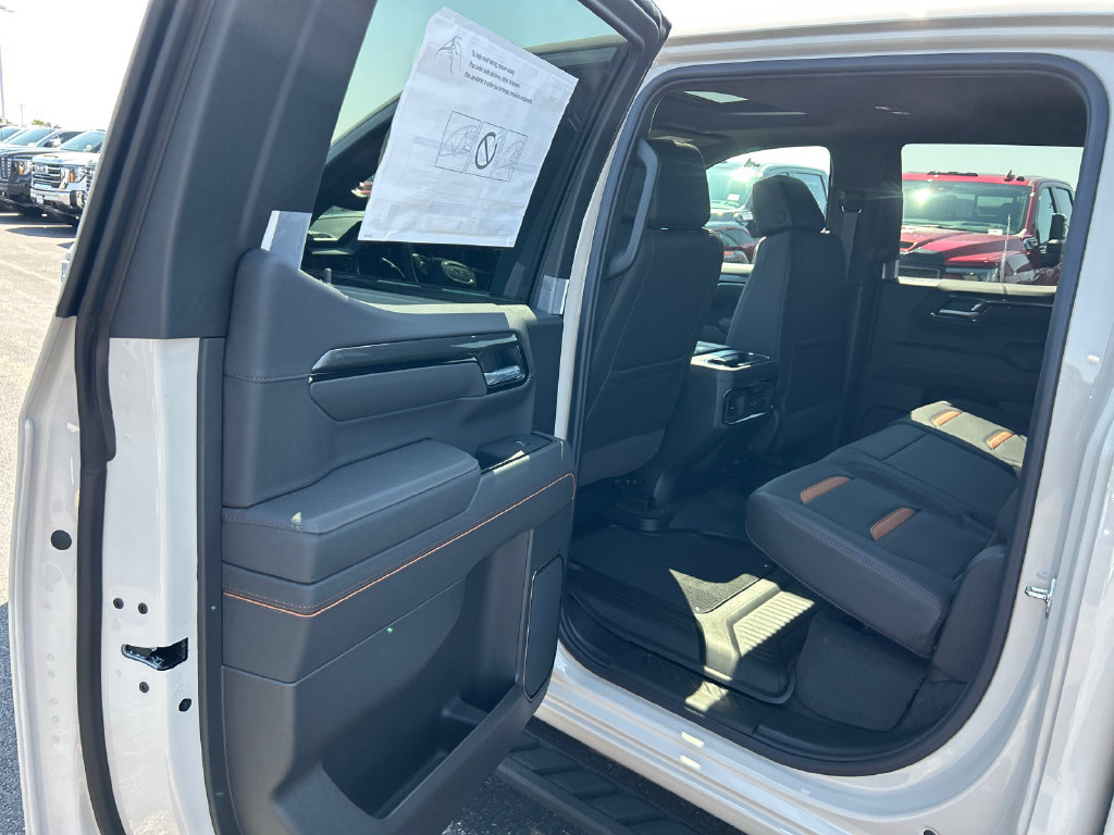New 2026 GMC Sierra 1500 AT4 w/ AT4 Premium Package AWD/4WD image 34