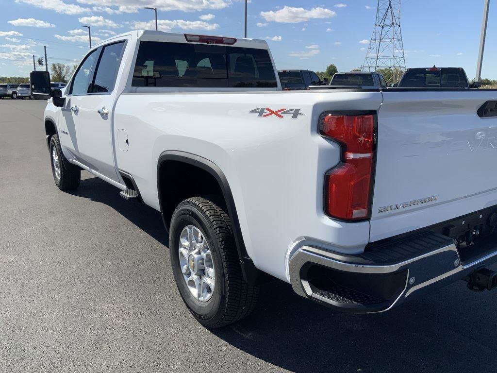 New 2026 Chevrolet Silverado 3500 LTZ w/ LTZ Premium Package image 20