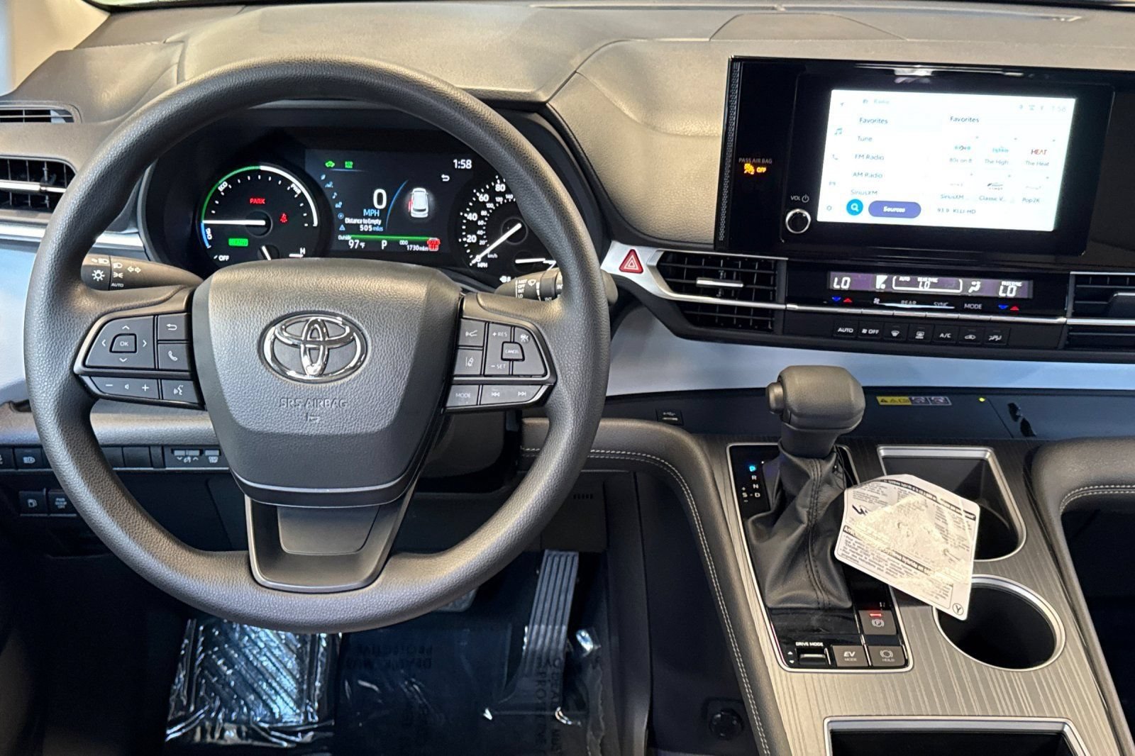 Certified 2026 Toyota Sienna LE FWD image 12