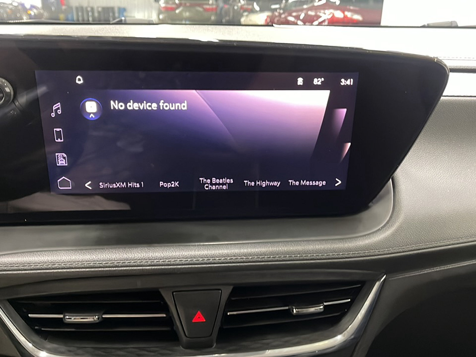 Used 2024 Buick Encore GX Preferred w/ Advanced Technology Package FWD image 8