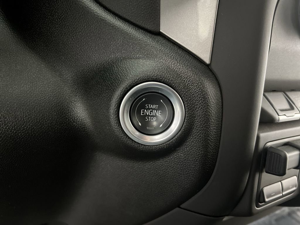 Used 2025 GMC Sierra 2500 Pro image 16