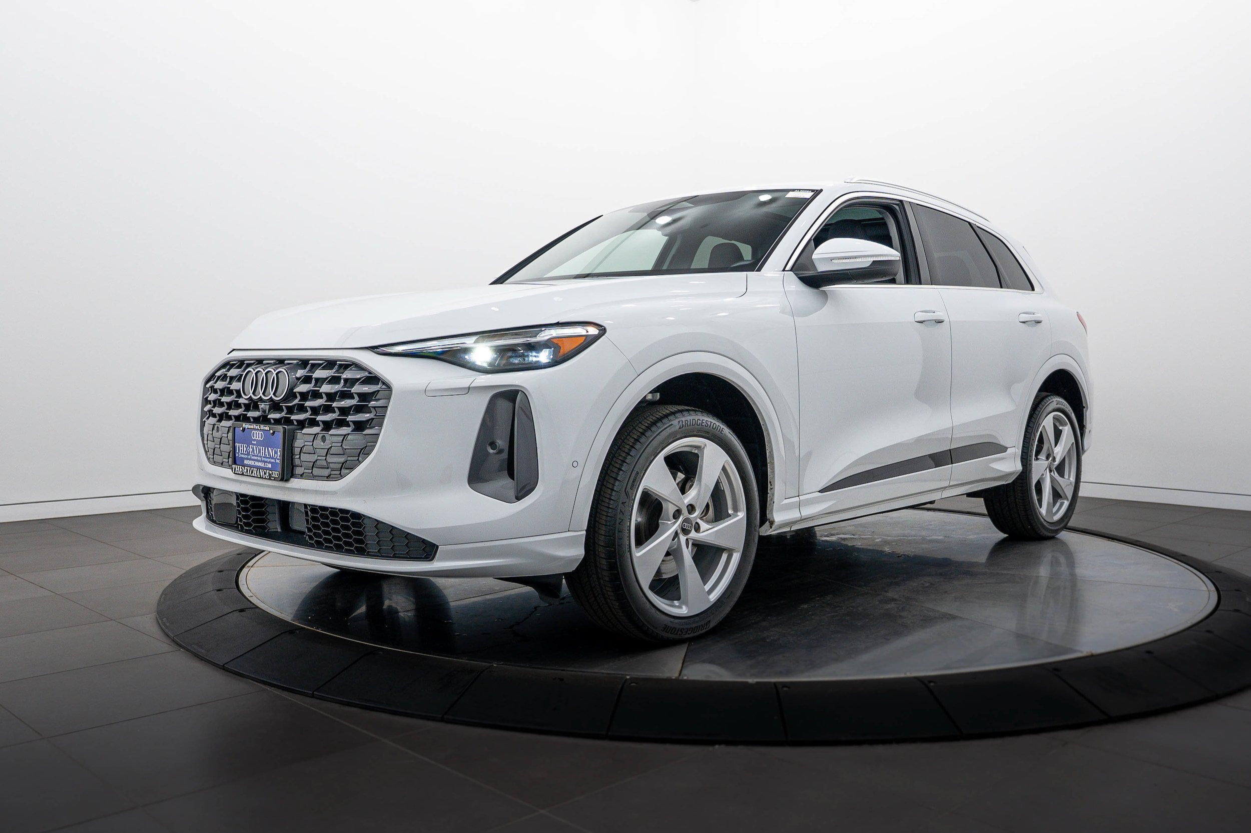 Used 2025 Audi Q5 Premium Plus AWD/4WD image 6