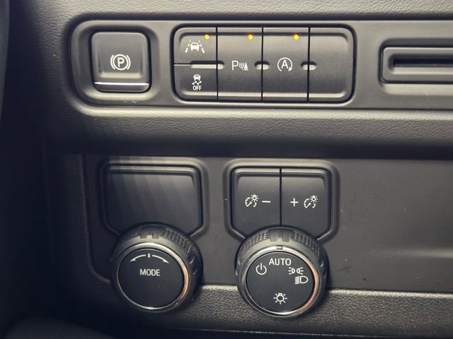 Used 2024 Chevrolet Tahoe LT RWD image 40