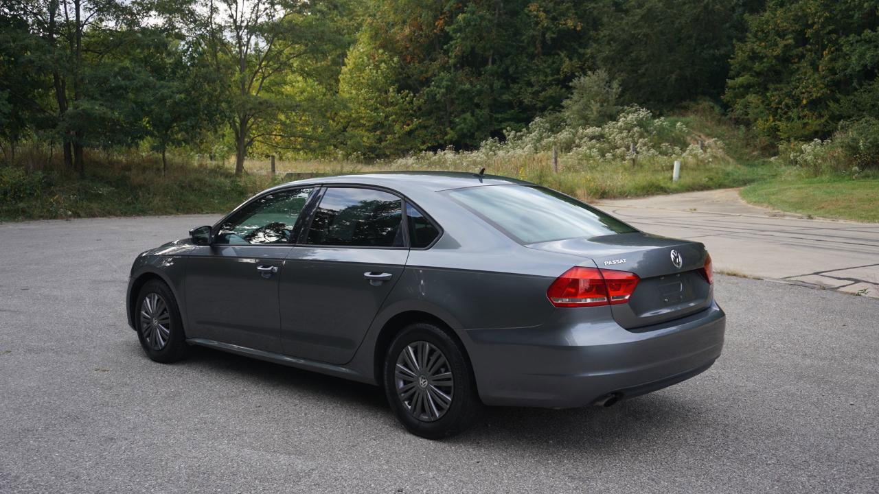 Used 2015 Volkswagen Passat 1.8T S FWD image 4