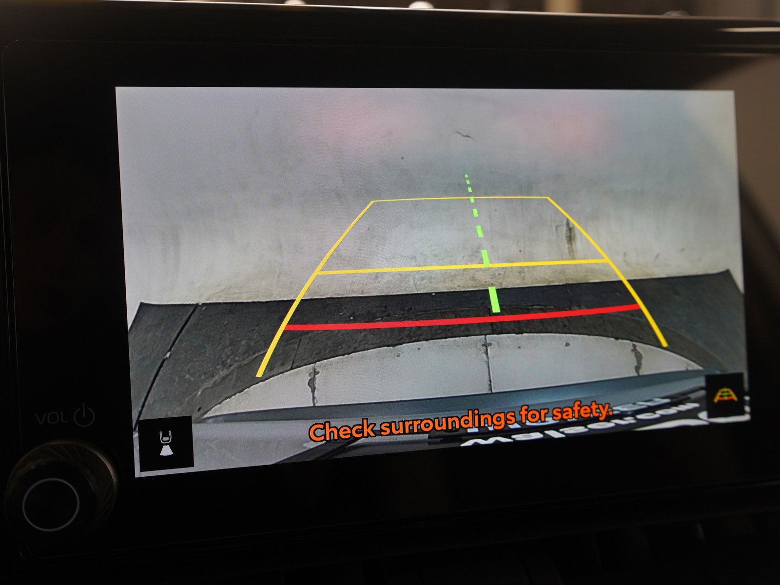 Used 2025 Toyota RAV4 XLE image 28