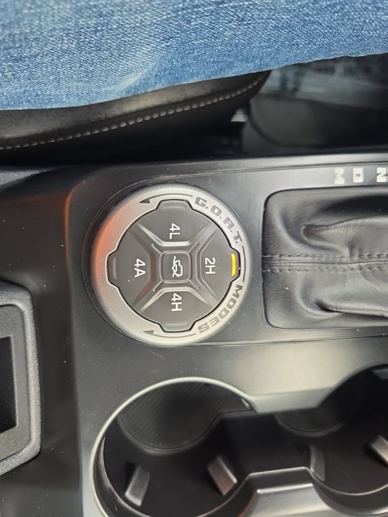 Used 2025 Ford Bronco Badlands AWD/4WD image 20