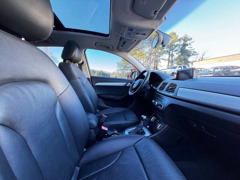 Used 2015 Audi Q3 2.0T Premium Plus FWD image 13