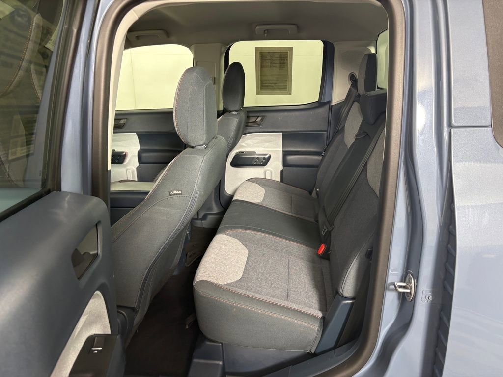 Certified 2024 Ford Maverick XLT image 28