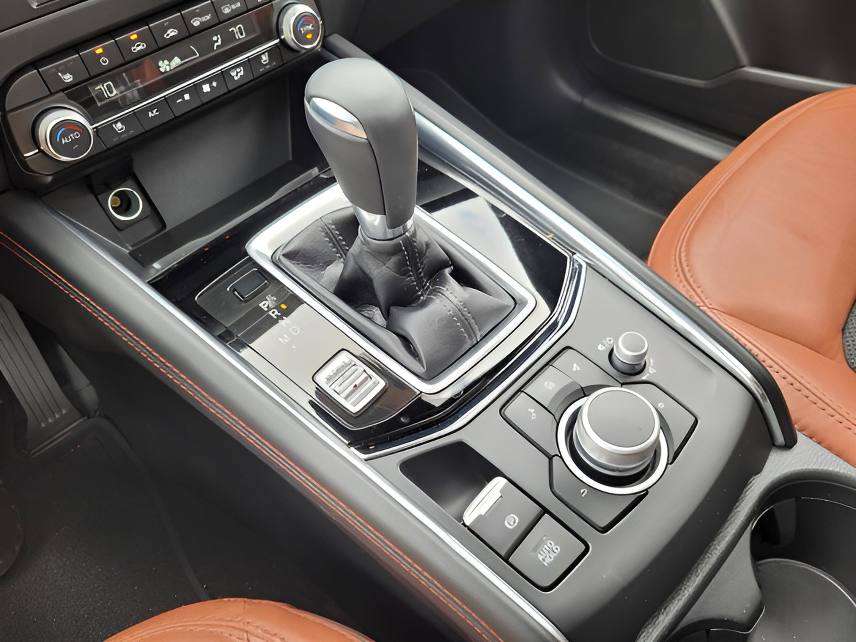 Used 2024 MAZDA CX-5 Carbon Edition image 34