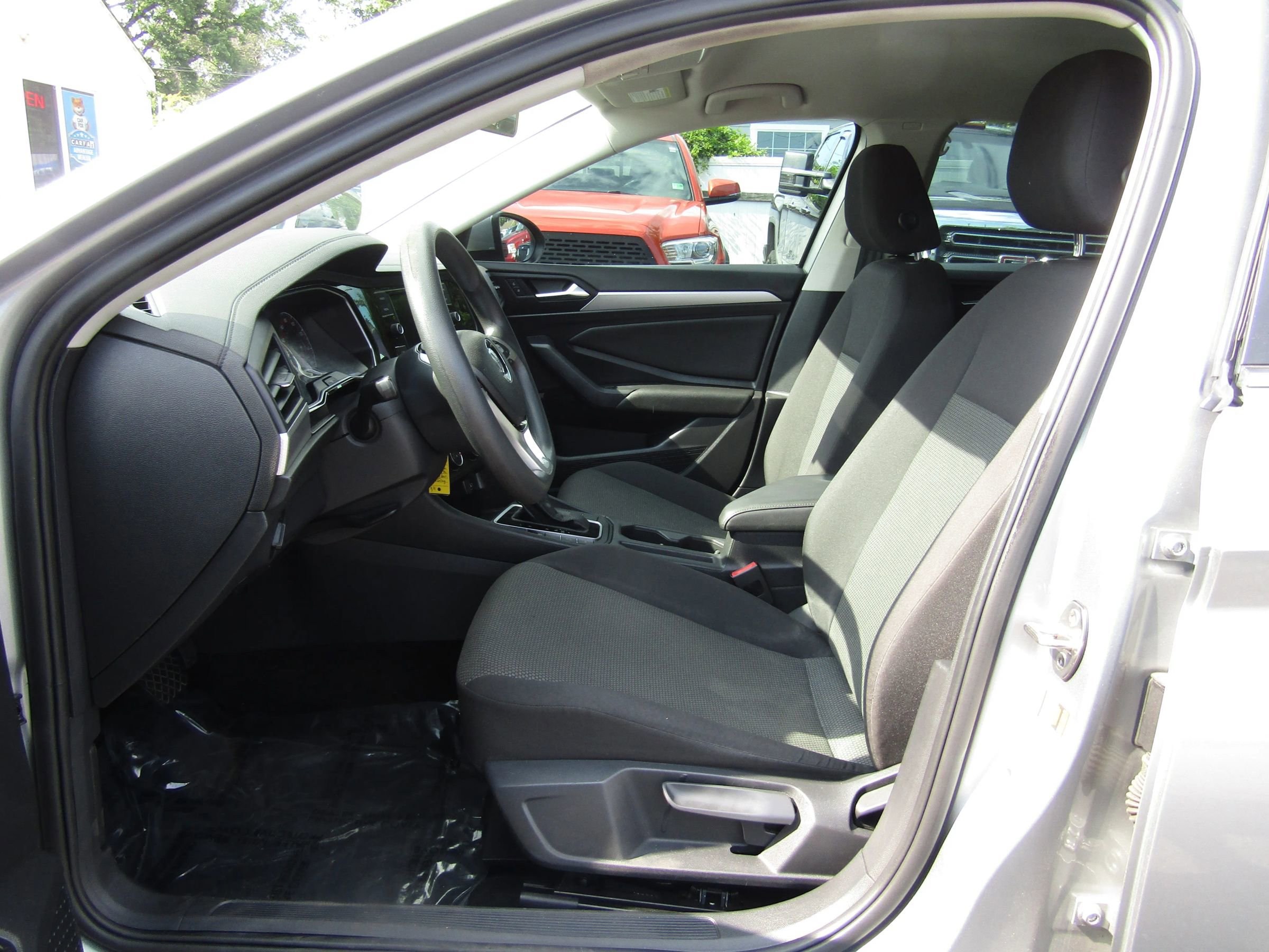 Used 2019 Volkswagen Jetta S w/ Driver Assistance Package FWD image 12