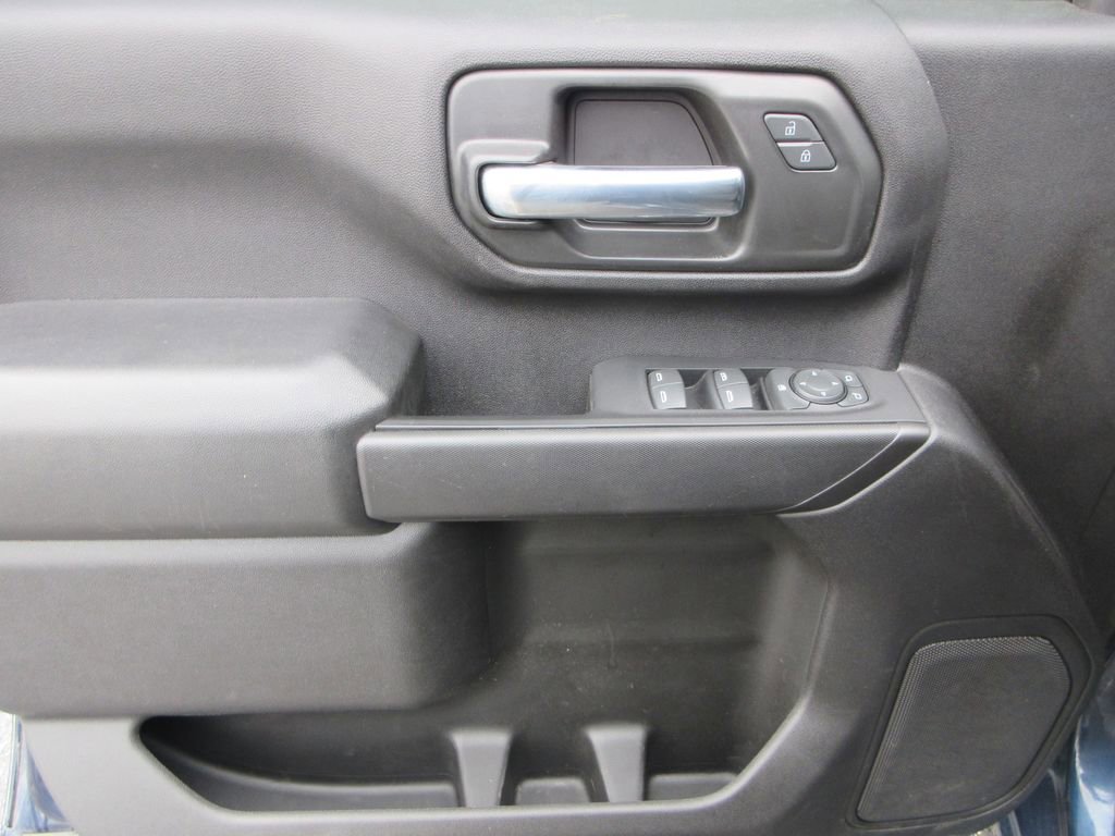 Certified 2023 GMC Sierra 3500 Pro w/ Convenience Package image 22