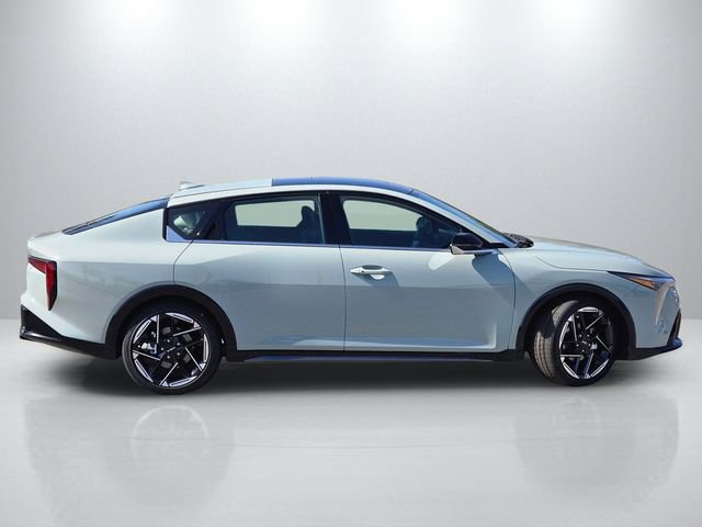 New 2026 Kia K4 GT-Line FWD image 3