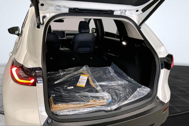 New 2026 MAZDA CX-5 Preferred AWD/4WD image 12