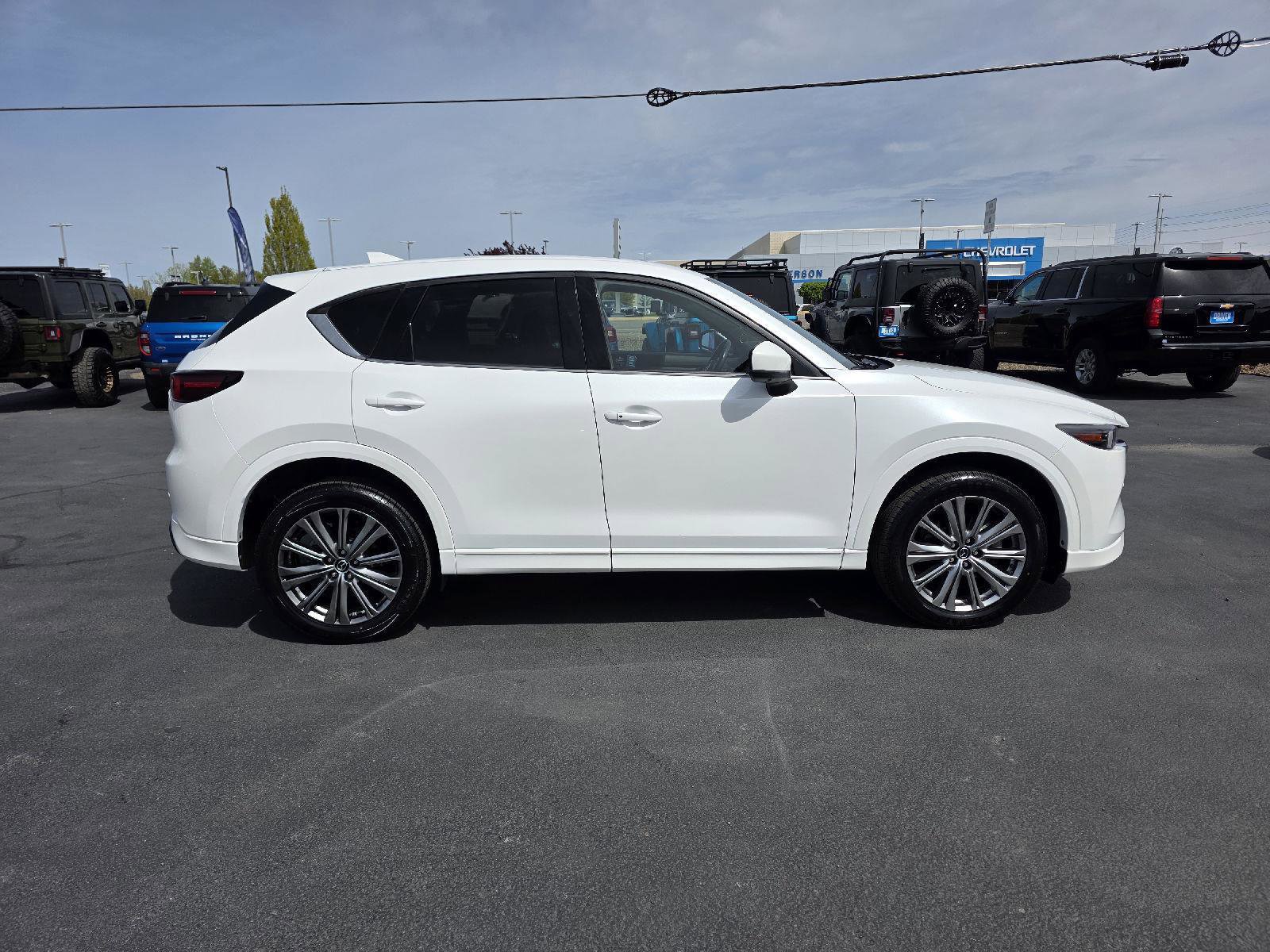 Used 2022 MAZDA CX-5 Signature AWD/4WD image 4