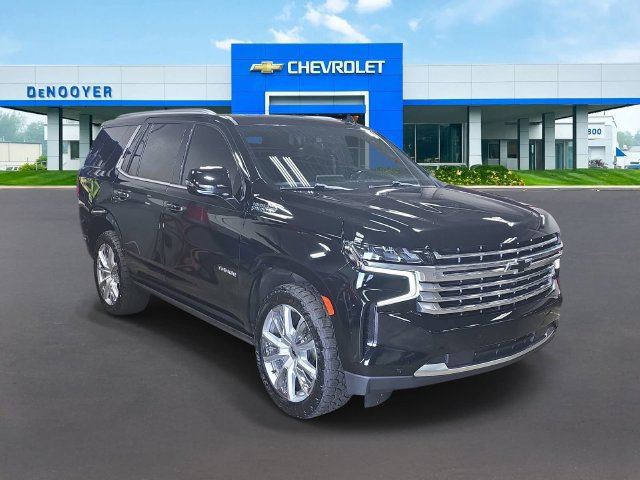 Used 2021 Chevrolet Tahoe High Country w/ Premium Package 2 AWD/4WD image 5