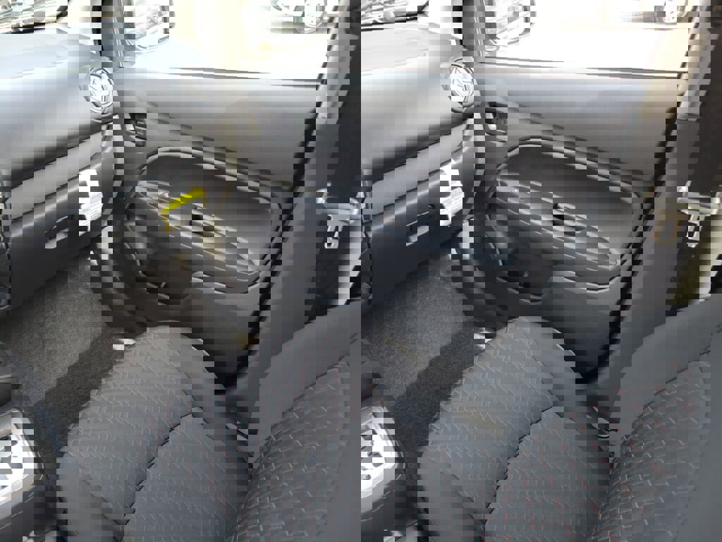 New 2024 Mitsubishi Mirage LE image 15