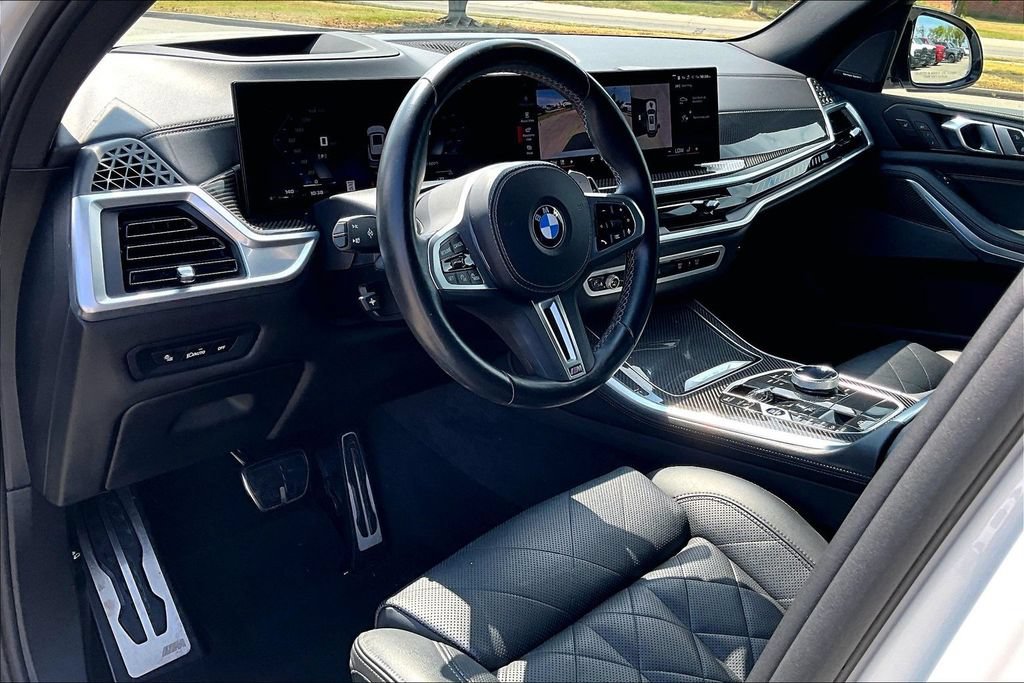 Used 2024 BMW X5 M60i AWD/4WD image 11