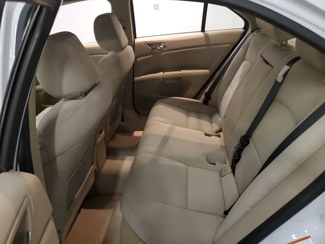 Used 2010 Suzuki Kizashi SE FWD image 25