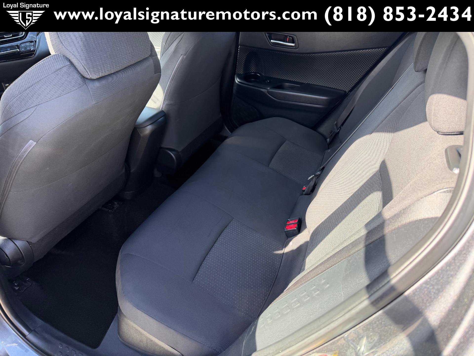 Used 2018 Toyota C-HR XLE image 13