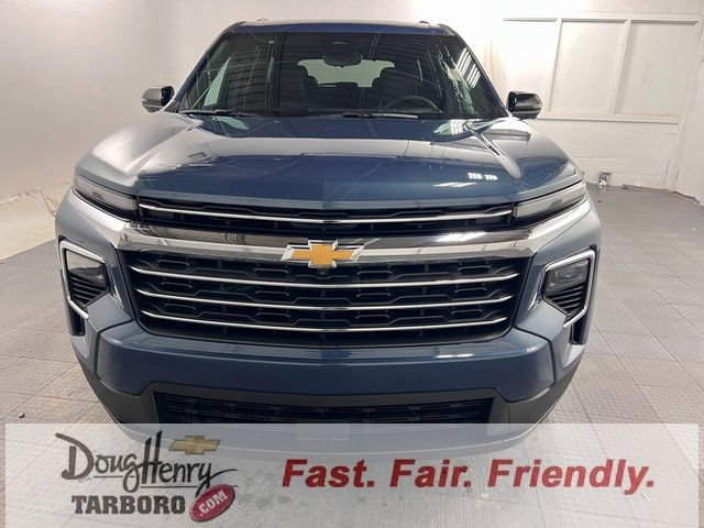 New 2026 Chevrolet Traverse LT w/ Driver Confidence Package image 2