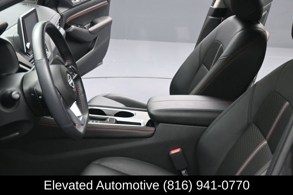 Used 2023 Nissan Altima 2.5 SR FWD image 16