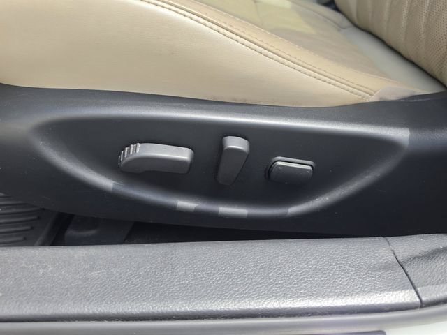 Certified 2023 Nissan Maxima Platinum w/ Sport Mat Group FWD image 29
