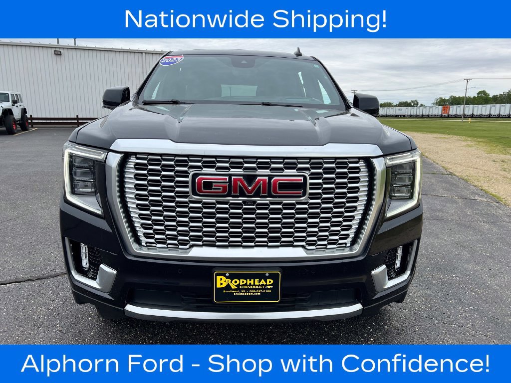 Used 2023 GMC Yukon XL Denali w/ Advanced Technology Package AWD/4WD image 45