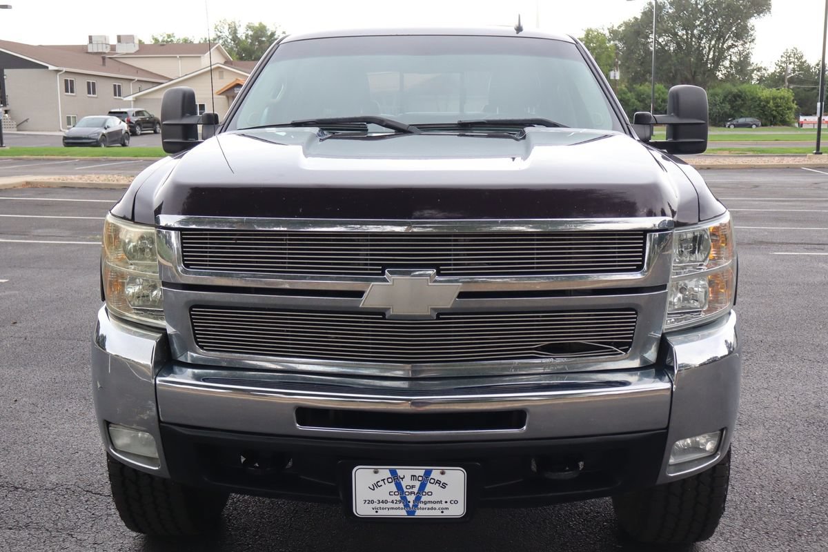 Used 2008 Chevrolet Silverado 2500 LTZ w/ Safety Package AWD/4WD image 12