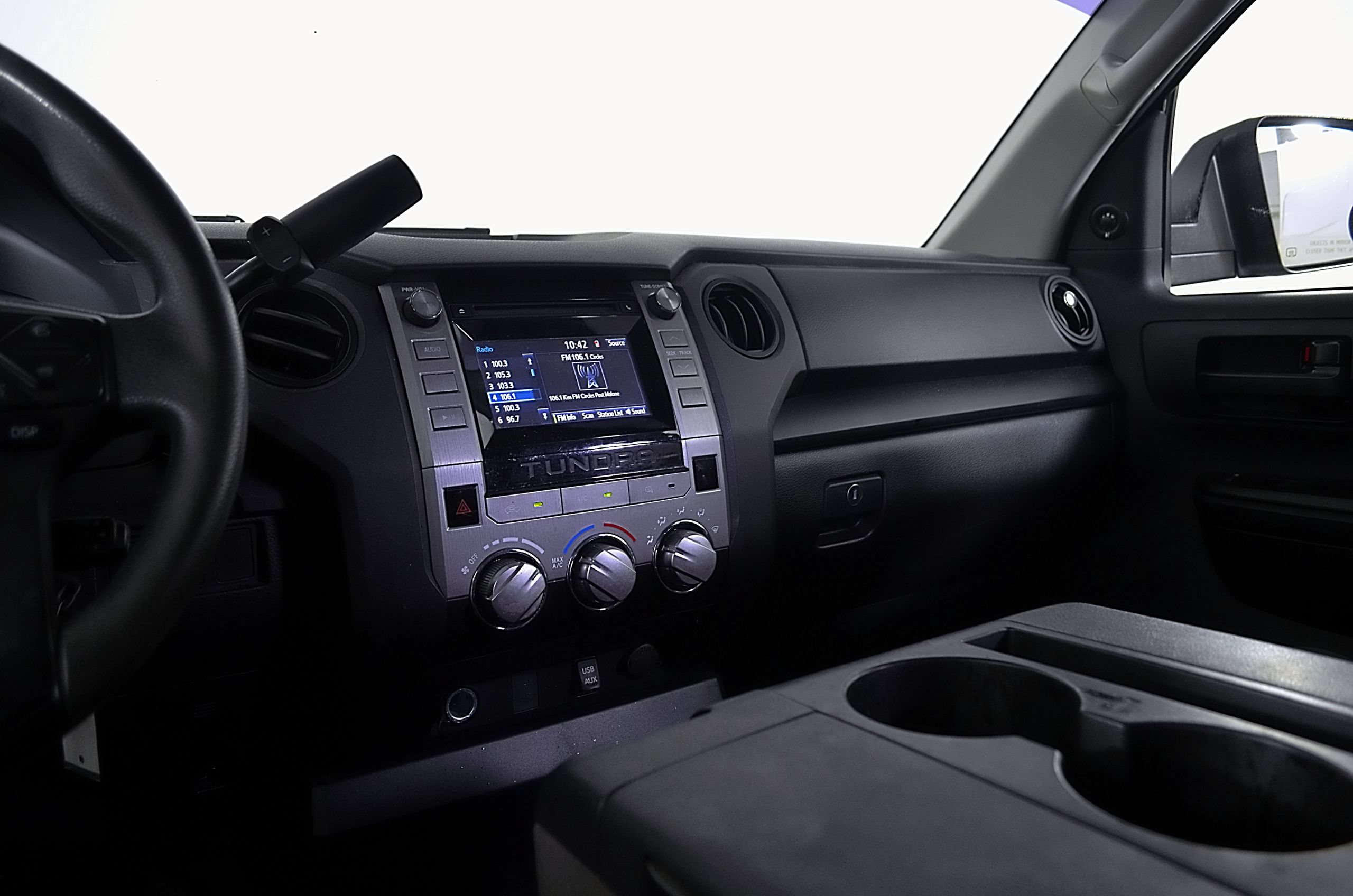 Used 2015 Toyota Tundra SR w/ Tow Package RWD image 17