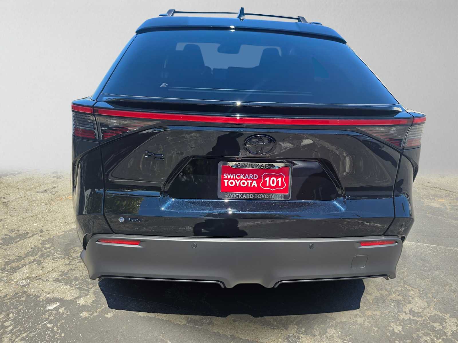 New 2026 Toyota bZ FWD image 4