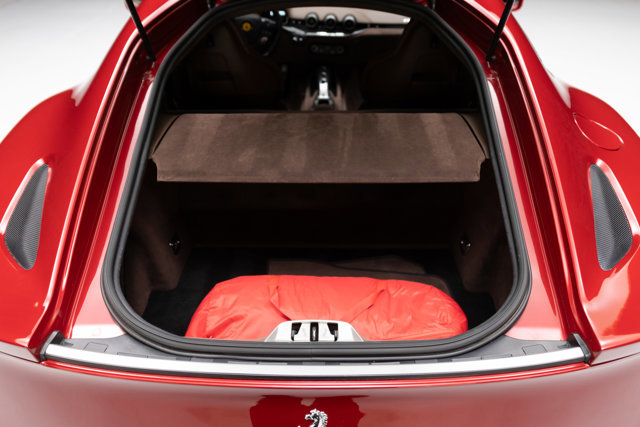 Used 2014 Ferrari F12 Berlinetta image 21