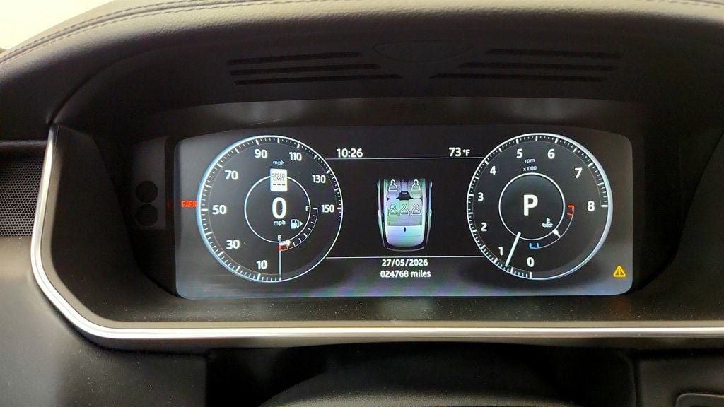 Used 2017 Land Rover Range Rover HSE AWD/4WD image 13