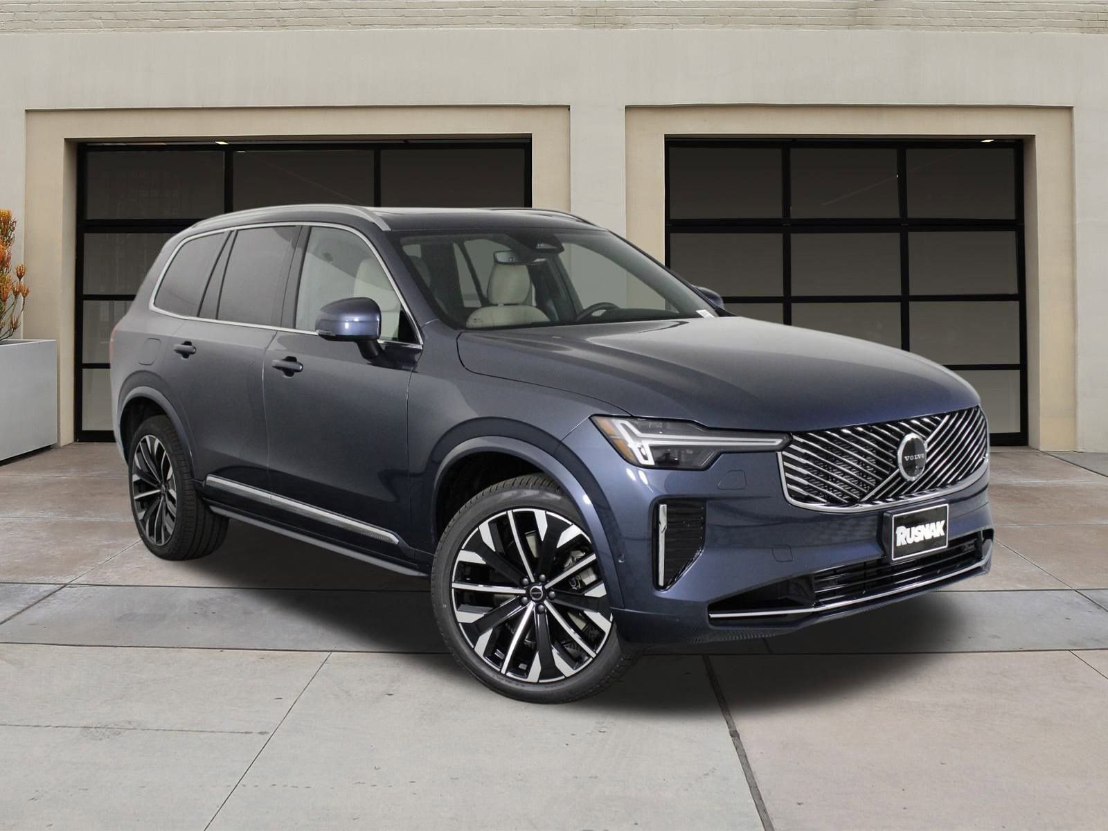 New 2026 Volvo XC90 T8 Plus image 19