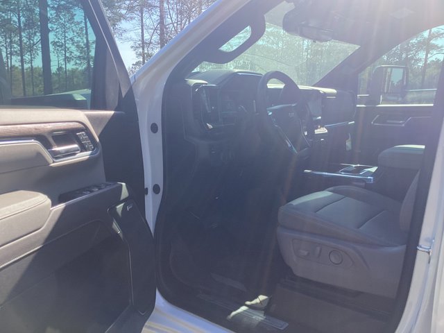 New 2026 Chevrolet Silverado 2500 LTZ w/ LTZ Plus Package image 13