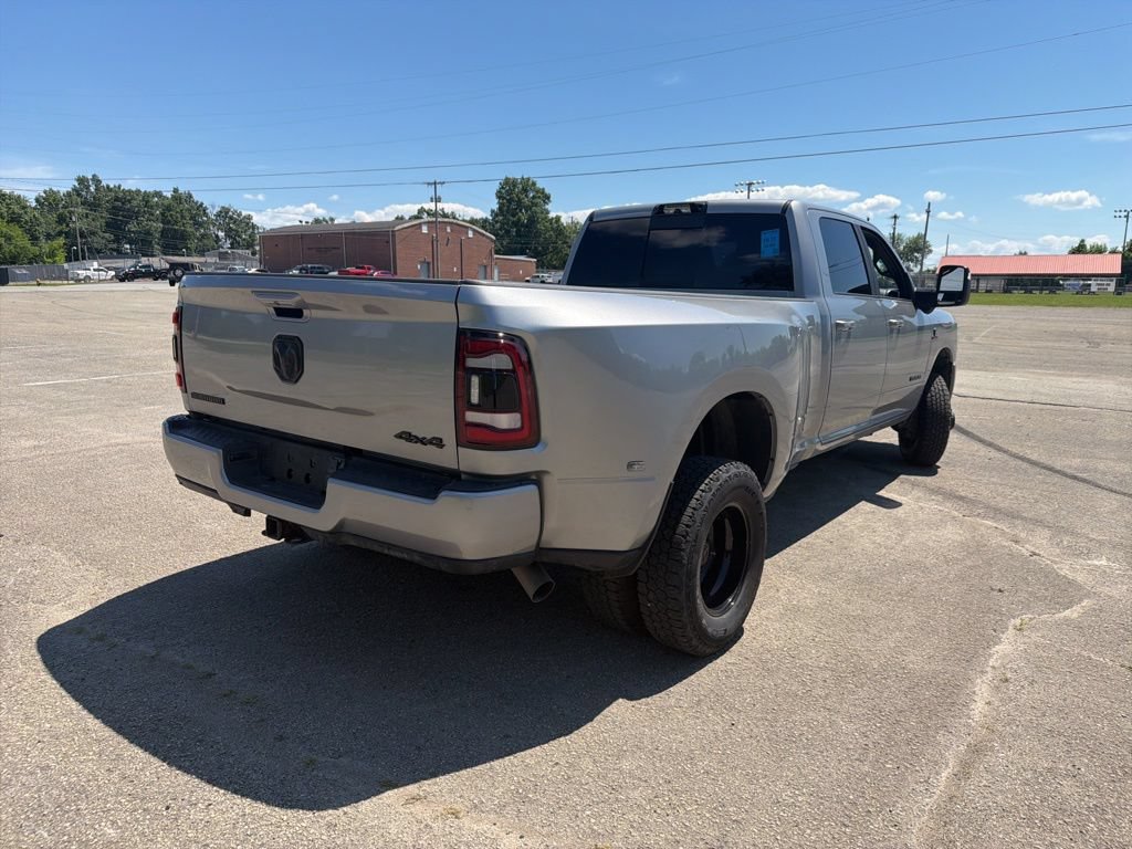 Used 2023 RAM 3500 Big Horn w/ Level 2 Equipment Group AWD/4WD image 3