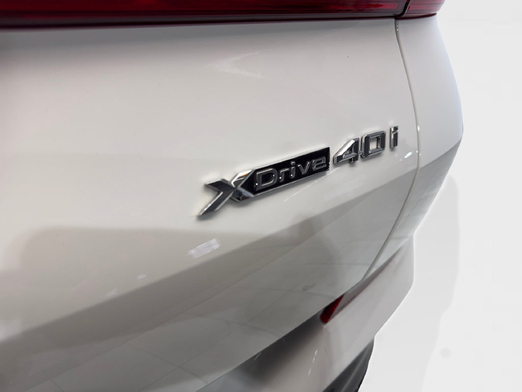 Used 2026 BMW X6 xDrive40i AWD/4WD image 26