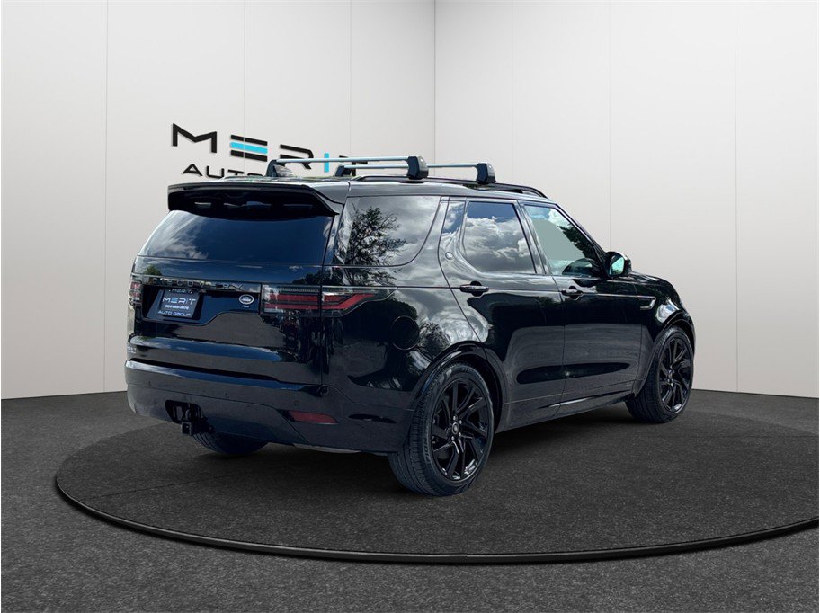 Used 2021 Land Rover Discovery HSE R-Dynamic image 9