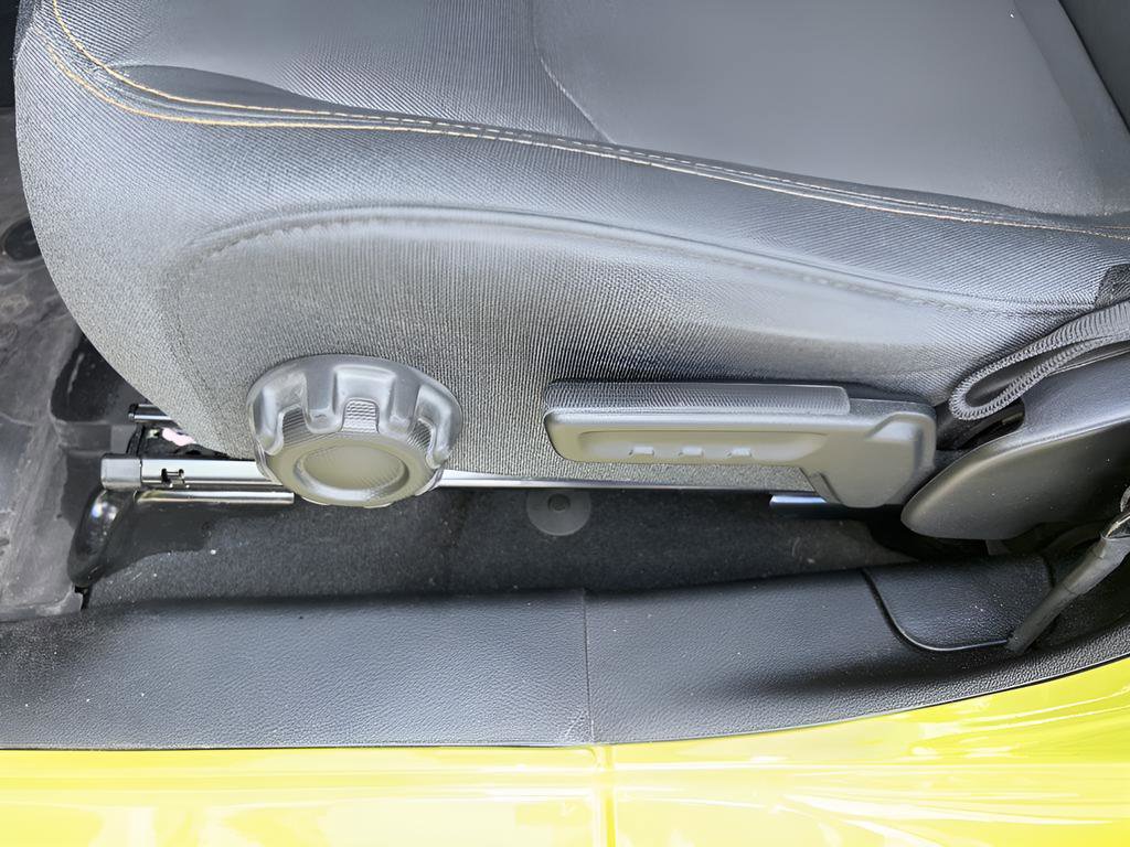 Used 2024 Jeep Wrangler Sport S image 28