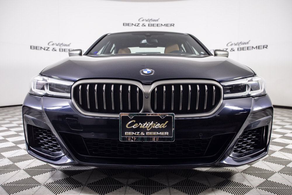 Used 2022 BMW M550i xDrive w/ Premium Package AWD/4WD image 5