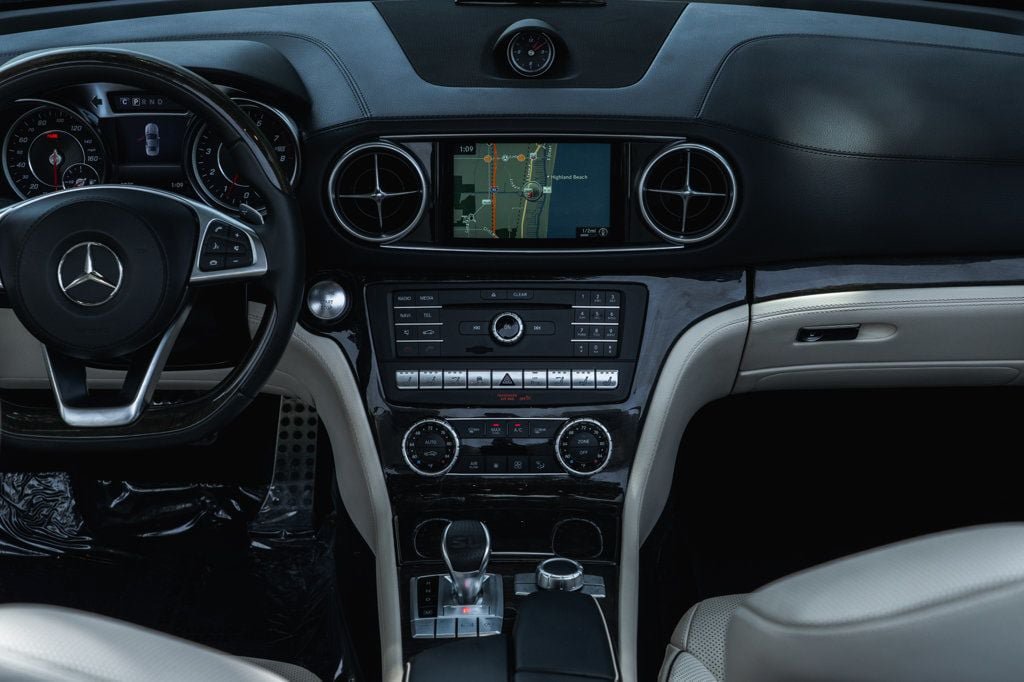 Used 2020 Mercedes-Benz SL 450 image 19