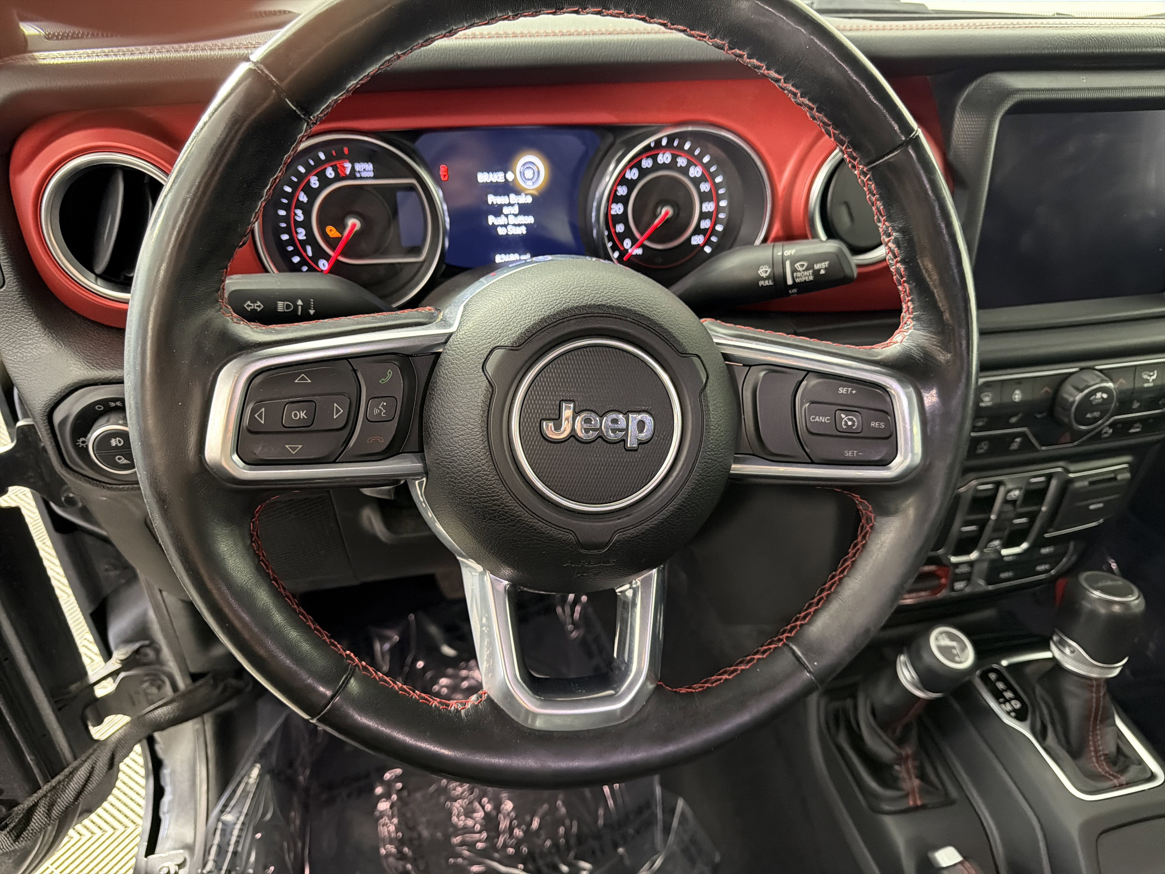 Used 2021 Jeep Gladiator Rubicon AWD/4WD image 11