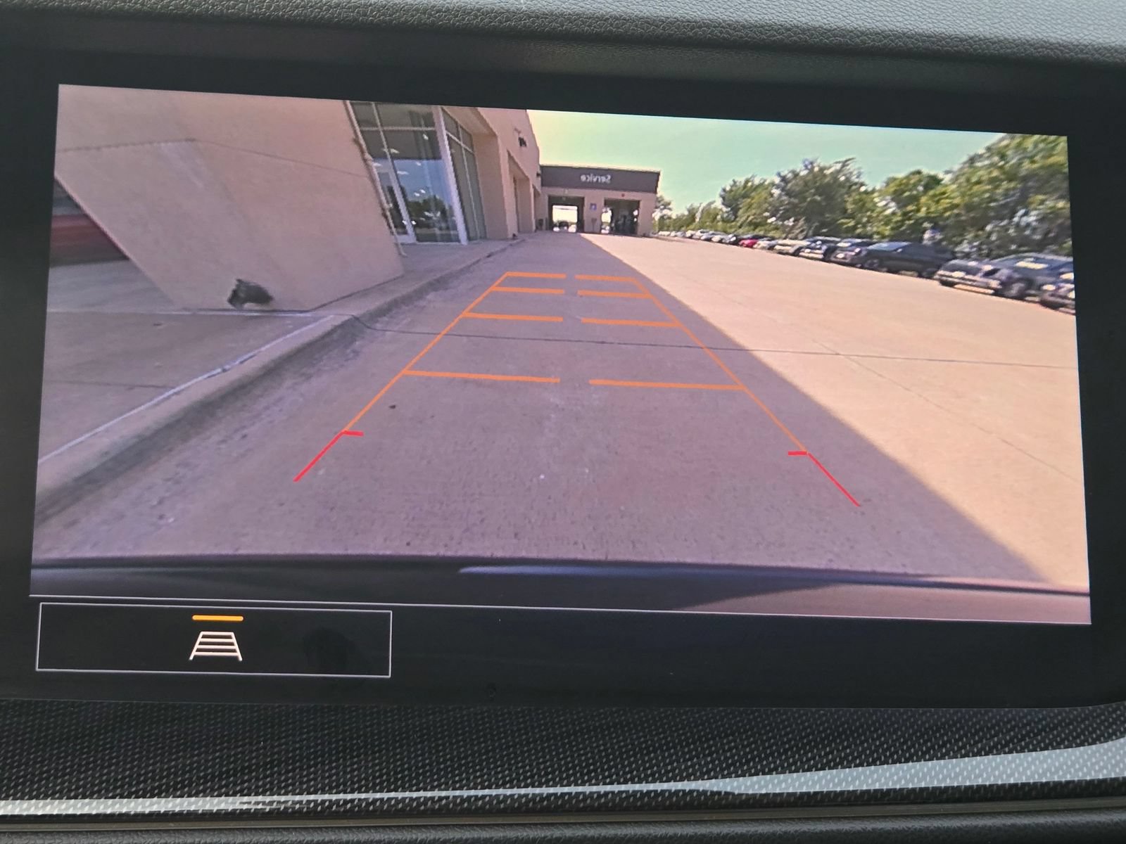 Used 2021 Buick Envision Preferred FWD image 16