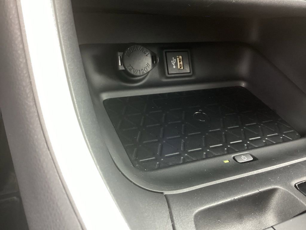 Used 2024 Toyota RAV4 XSE w/ Advanced Technology Package image 22